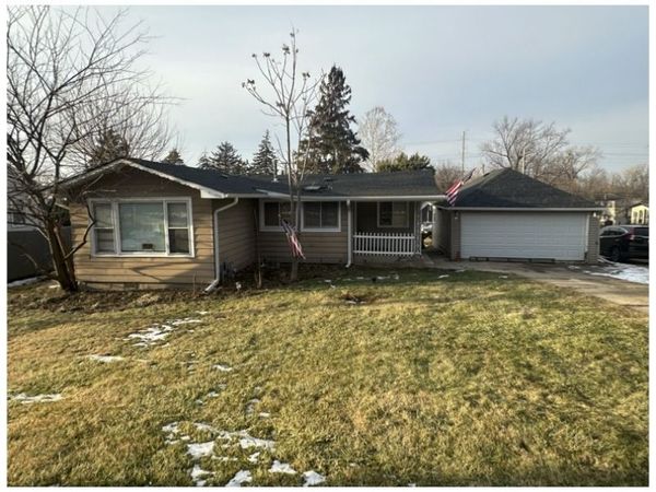 8518 Archer Avenue , Willow Springs, IL 60480