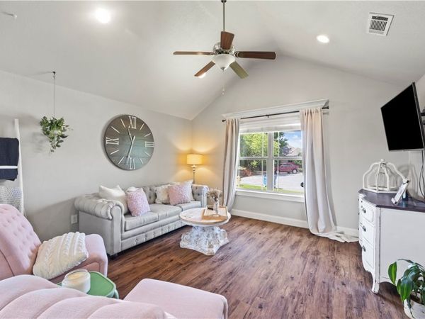 3702 SW Capstone Court , Bentonville, AR 72712