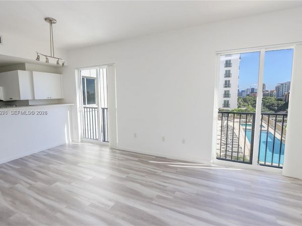 10 Aragon Ave , Unit 804, Coral Gables, FL 33134