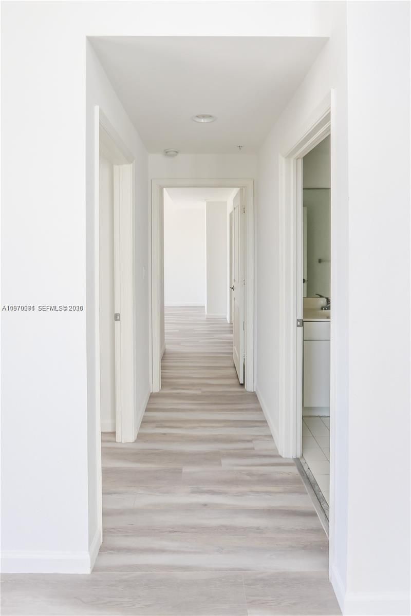 10 Aragon Ave , Unit 804, Coral Gables, FL 33134 Photo