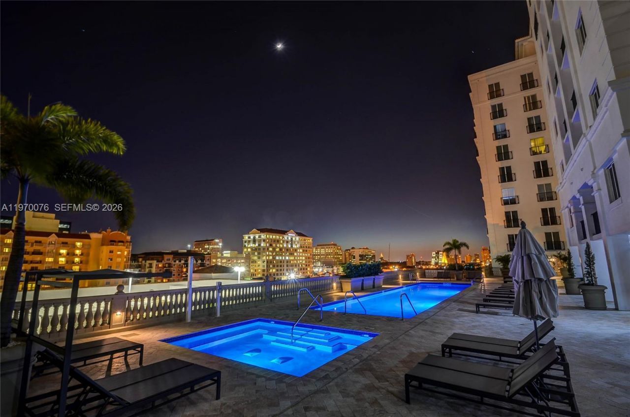 10 Aragon Ave , Unit 804, Coral Gables, FL 33134 Photo