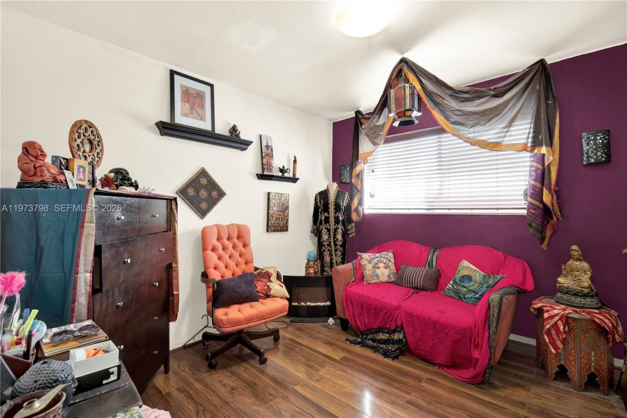 12670 NE Miami Pl , North Miami, FL 33161 Photo