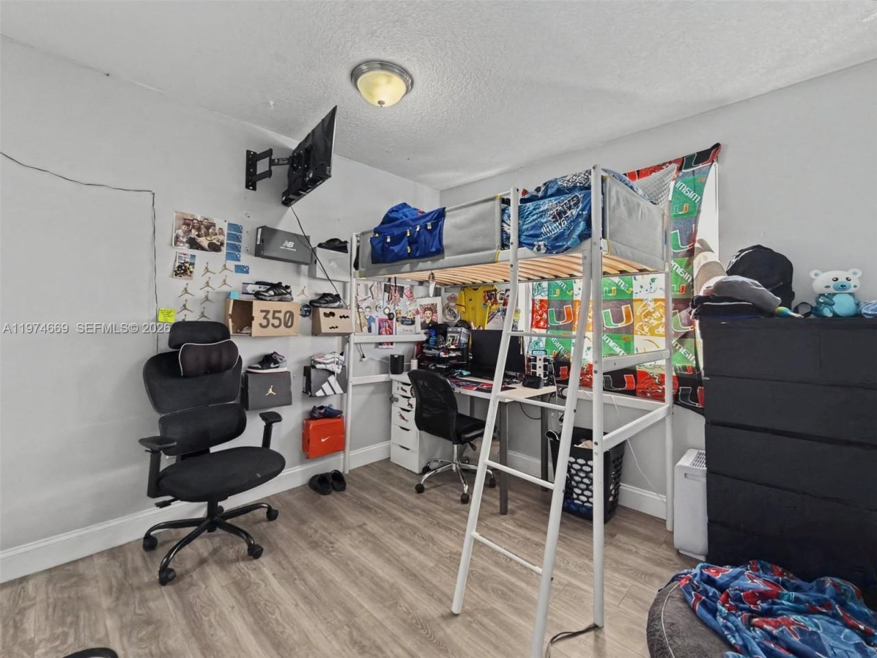 12689 NW 10th Way, Miami, FL 33182 Photo