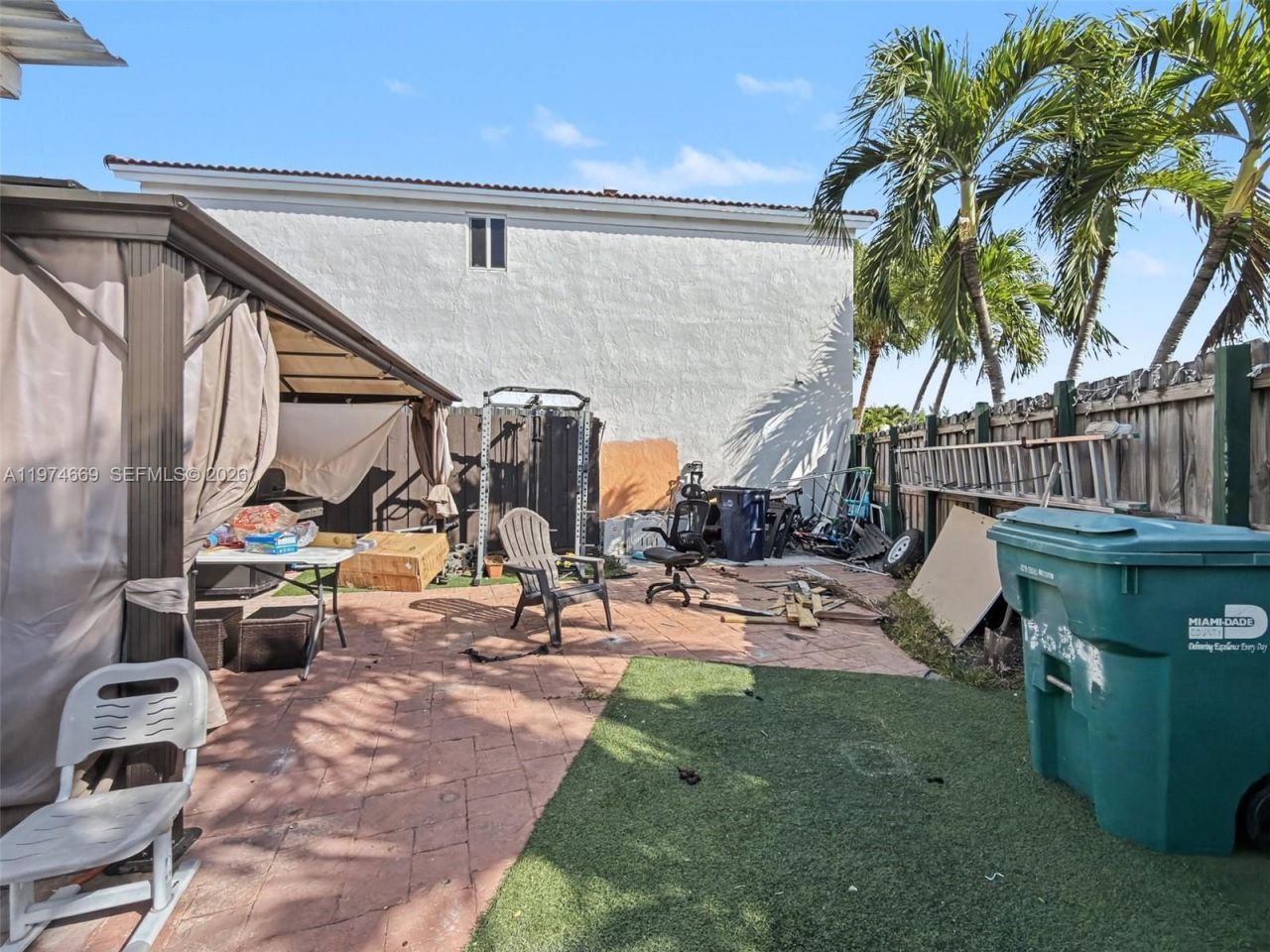 12689 NW 10th Way, Miami, FL 33182 Photo