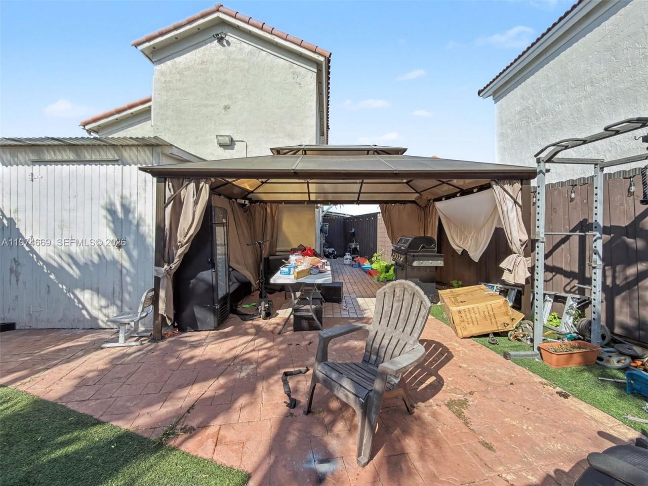 12689 NW 10th Way, Miami, FL 33182 Photo