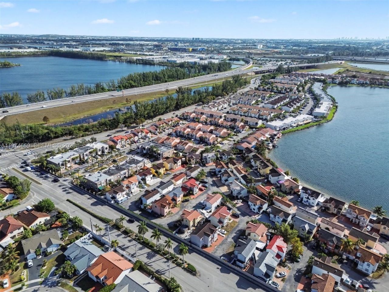 12689 NW 10th Way, Miami, FL 33182 Photo