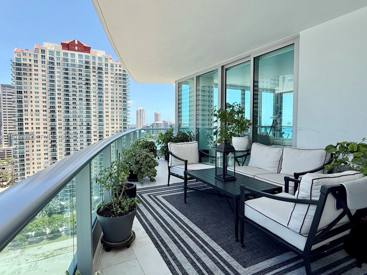 1331 Brickell Bay Dr , Unit 2002, Miami, FL 33131 Photo