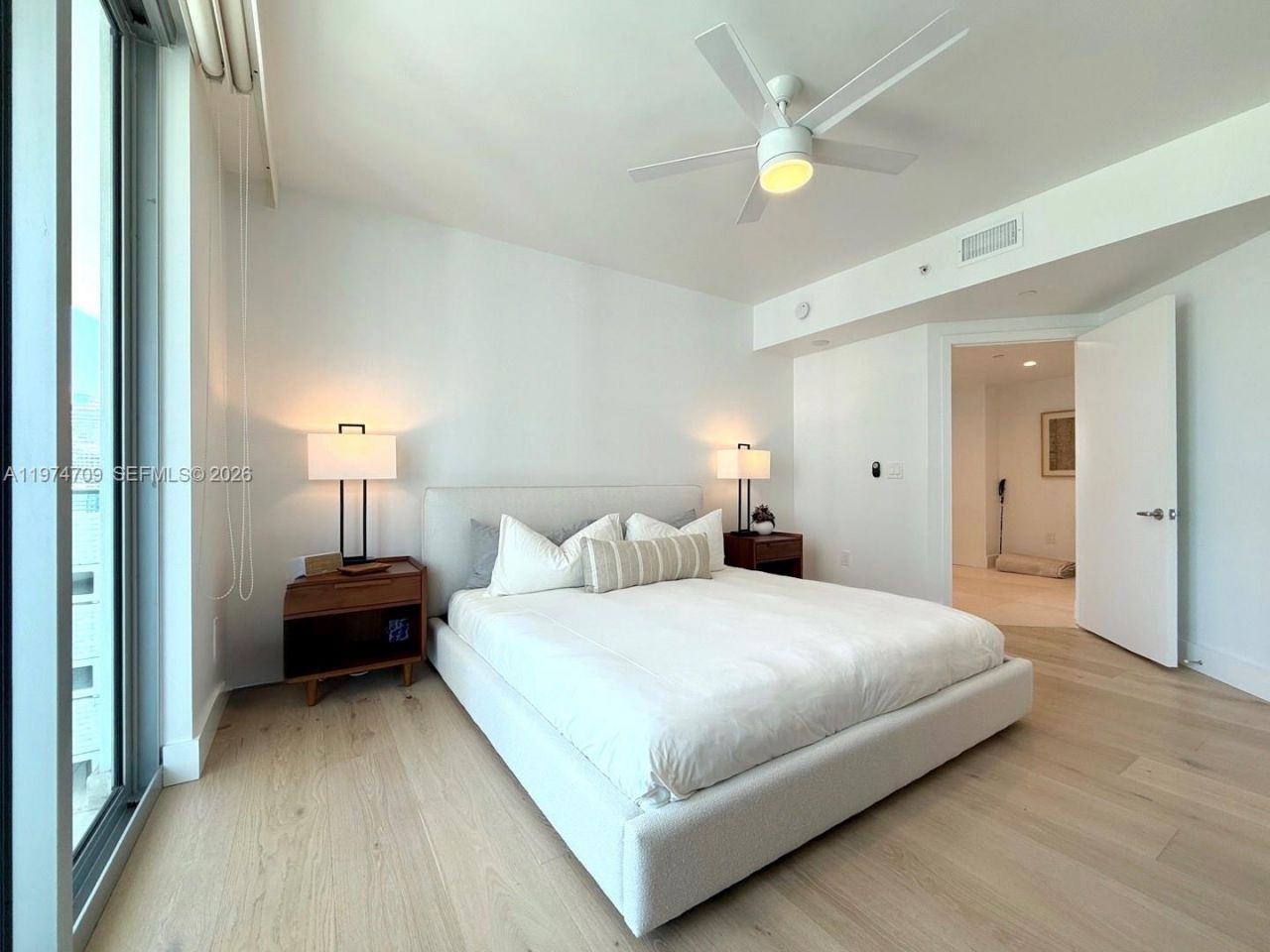 1331 Brickell Bay Dr , Unit 2002, Miami, FL 33131 Photo