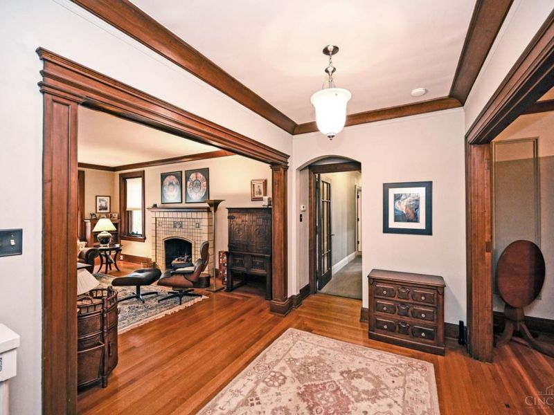 4 Burton Woods Lane, Cincinnati, OH 45229 Photo 15