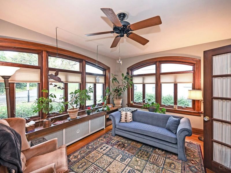 4 Burton Woods Lane, Cincinnati, OH 45229 Photo 33