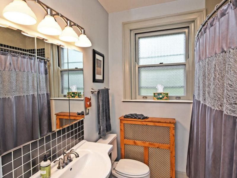 4 Burton Woods Lane, Cincinnati, OH 45229 Photo 38