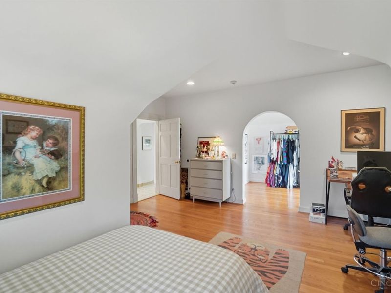 2191 Victory Parkway, Cincinnati, OH 45206 Photo 46