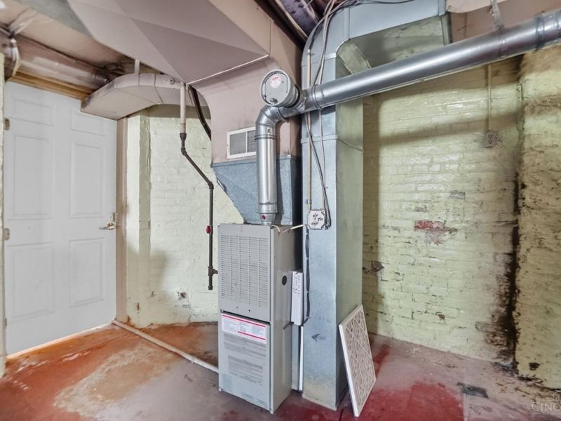 2191 Victory Parkway, Cincinnati, OH 45206 Photo 54