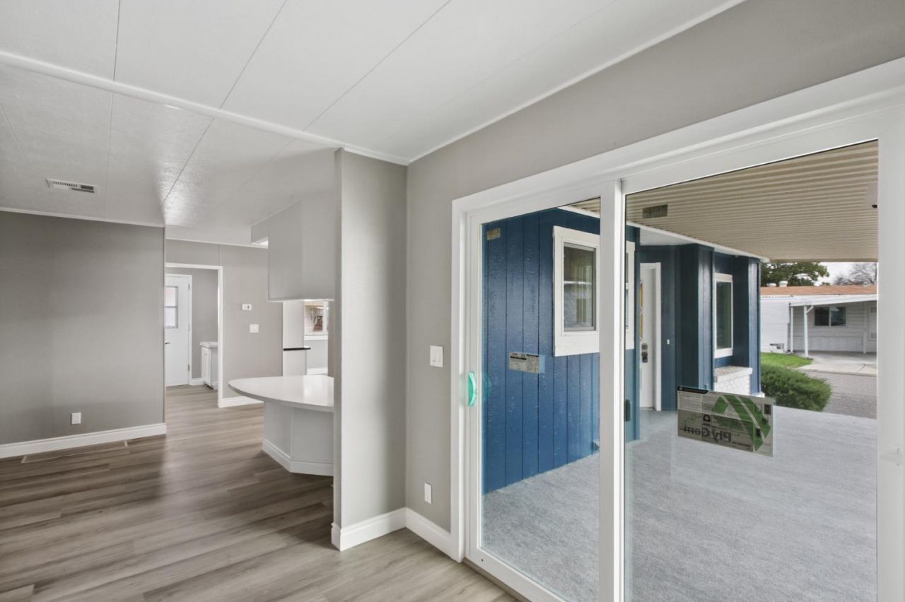 139 Davis Ave, Sacramento, CA 95823 Photo