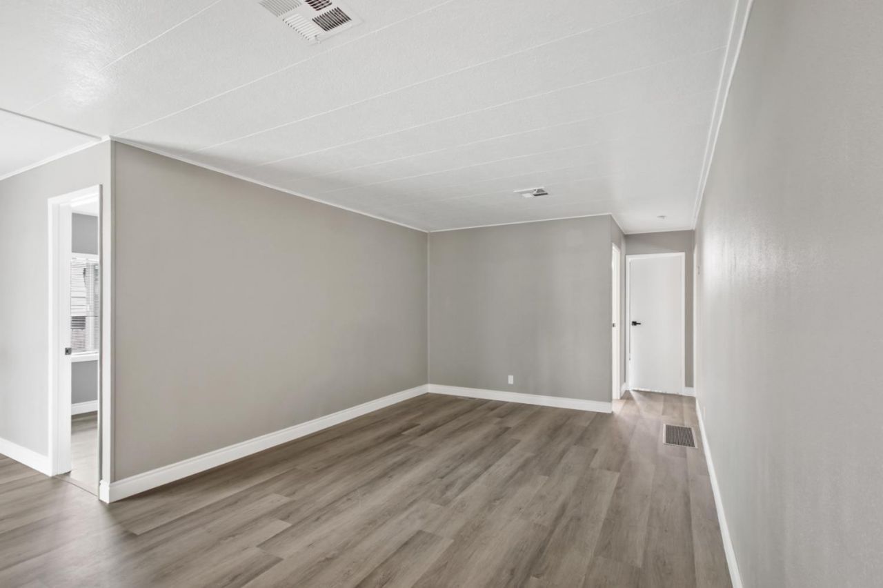 139 Davis Ave, Sacramento, CA 95823 Photo