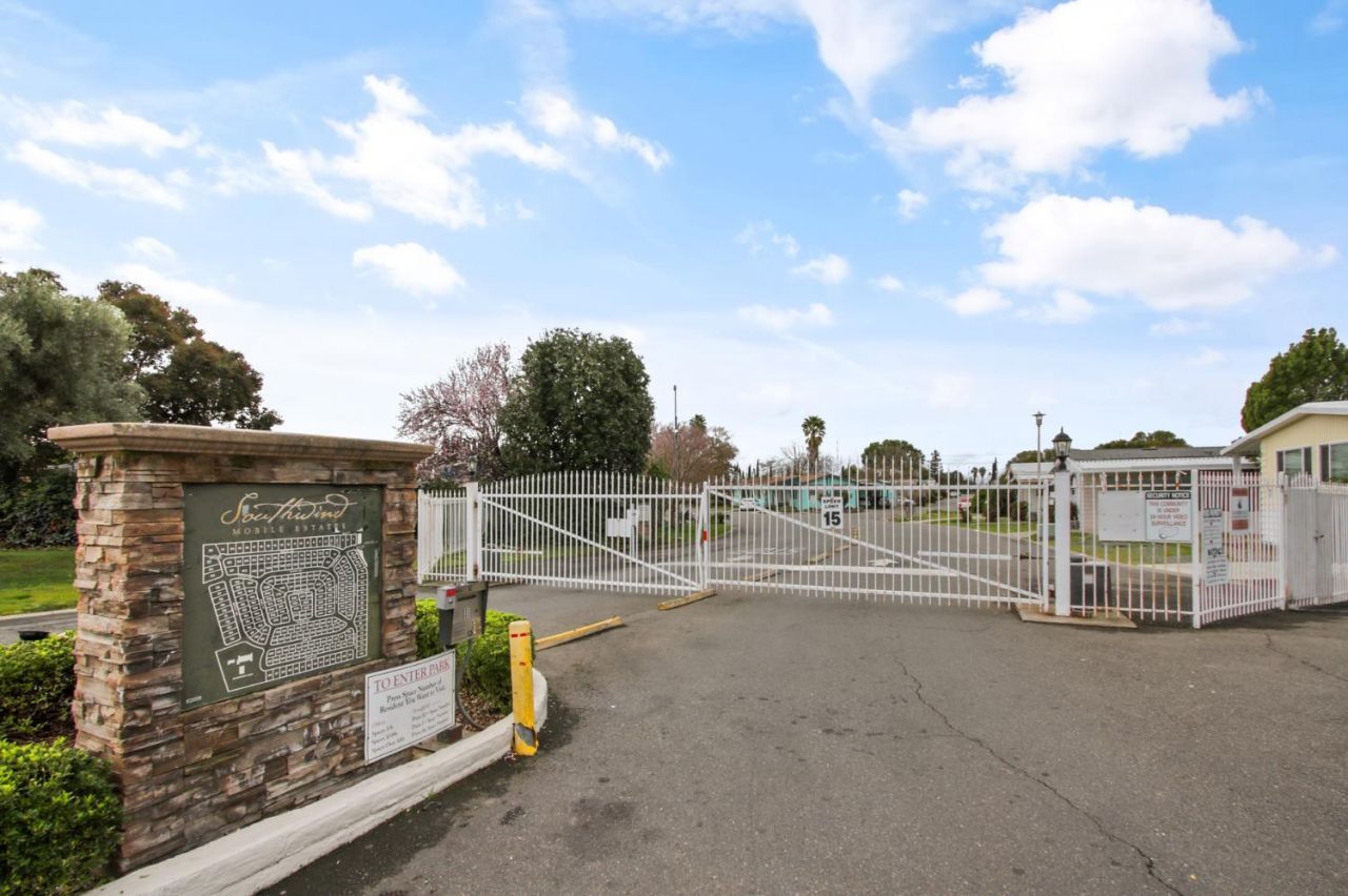 139 Davis Ave, Sacramento, CA 95823 Photo