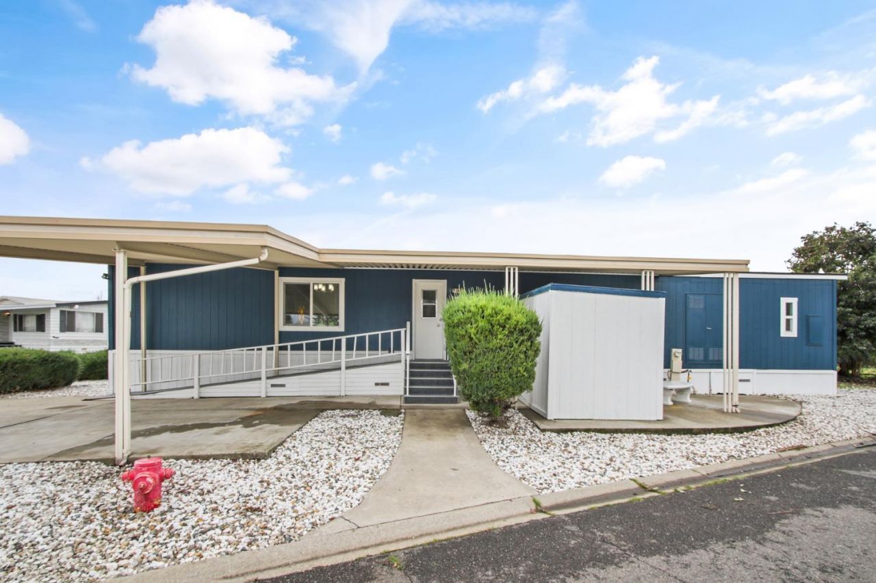 139 Davis Ave, Sacramento, CA 95823 Photo