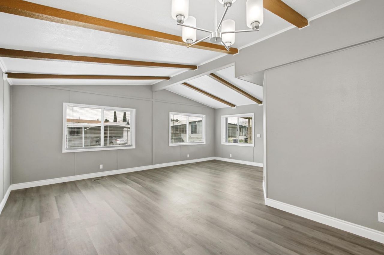 139 Davis Ave, Sacramento, CA 95823 Photo