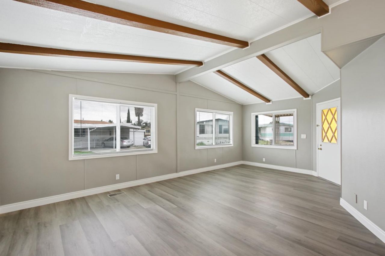 139 Davis Ave, Sacramento, CA 95823 Photo