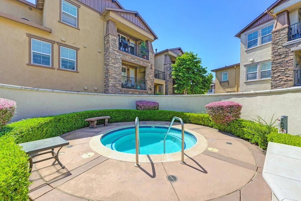 6530 Hearthstone Cir #ci611, Unit CI611, Rocklin, CA 95677 Photo