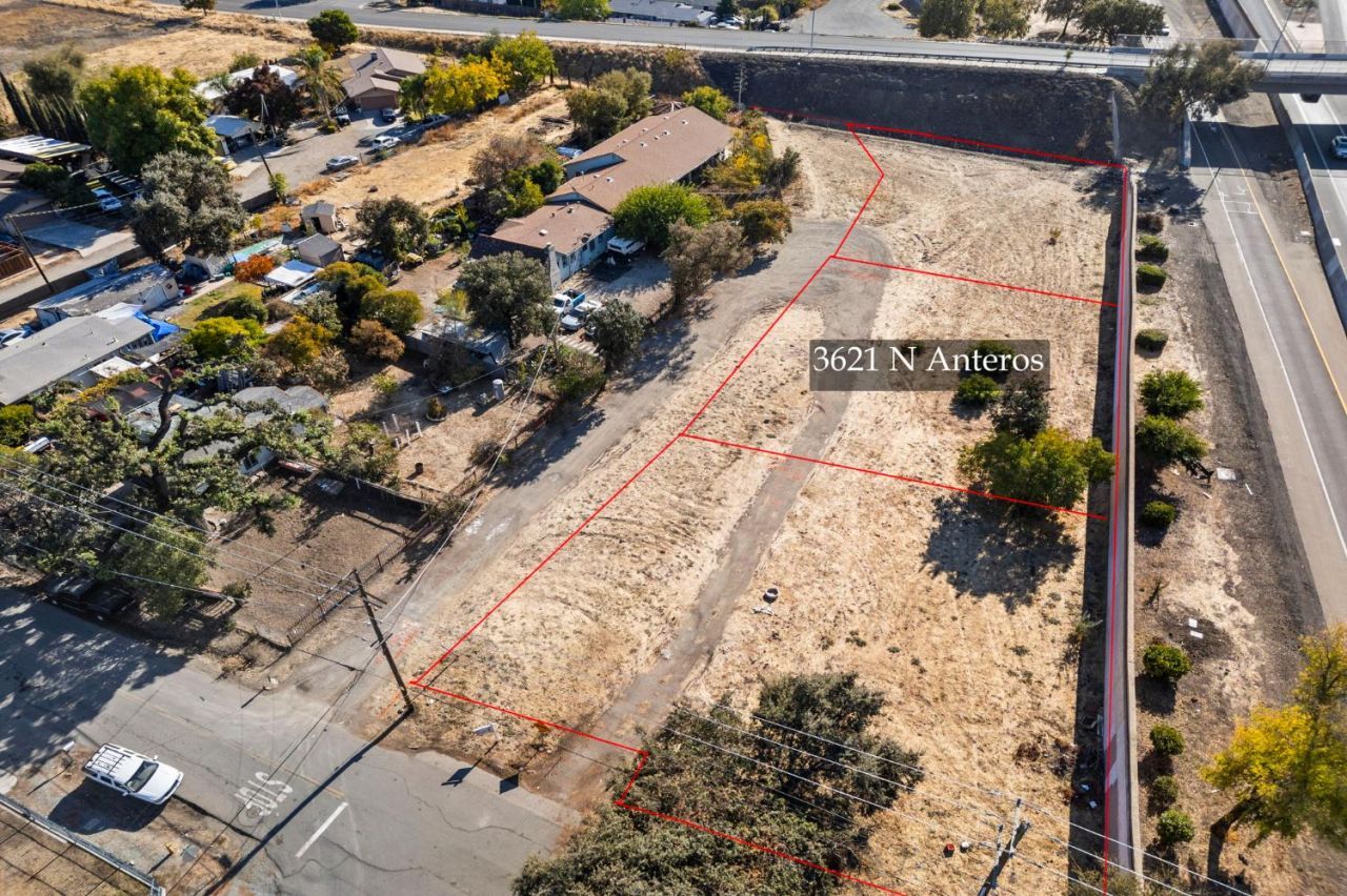 3621 N Anteros, Stockton, CA 95215 Photo