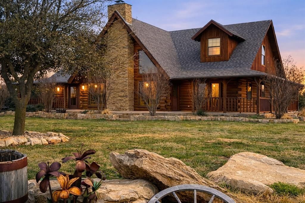 2779 Canyon Wren Loop, Graford, TX 76449 Main Photo