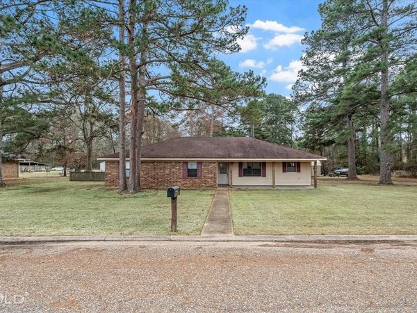 103 Arkla Drive, Springhill, LA 71075