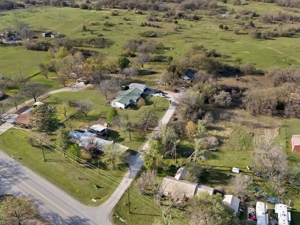 202 Johns Drive, Chico, TX 76431