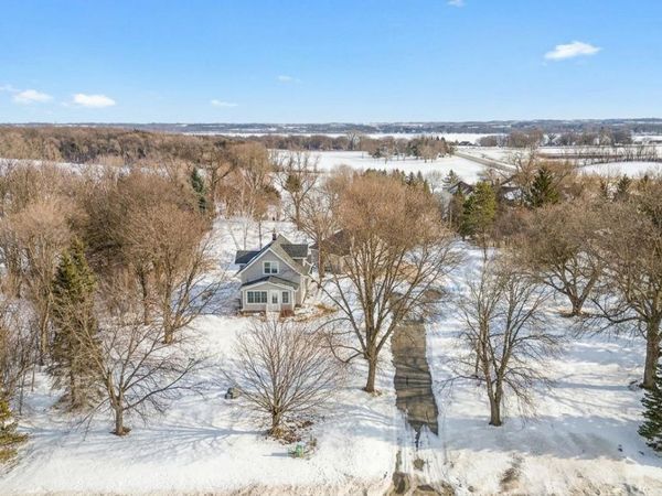 6077 Long Lake Road, Willmar, MN 56201