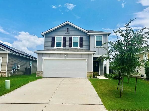 102 Gemsbok RD , Hutto, TX 78634