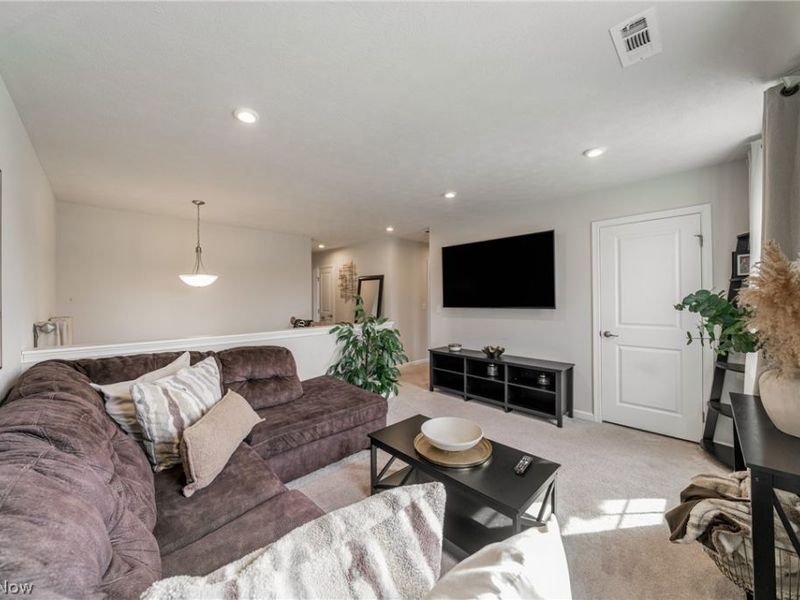 8403 Bedaos Drive , Willoughby, OH 44094 Photo 27