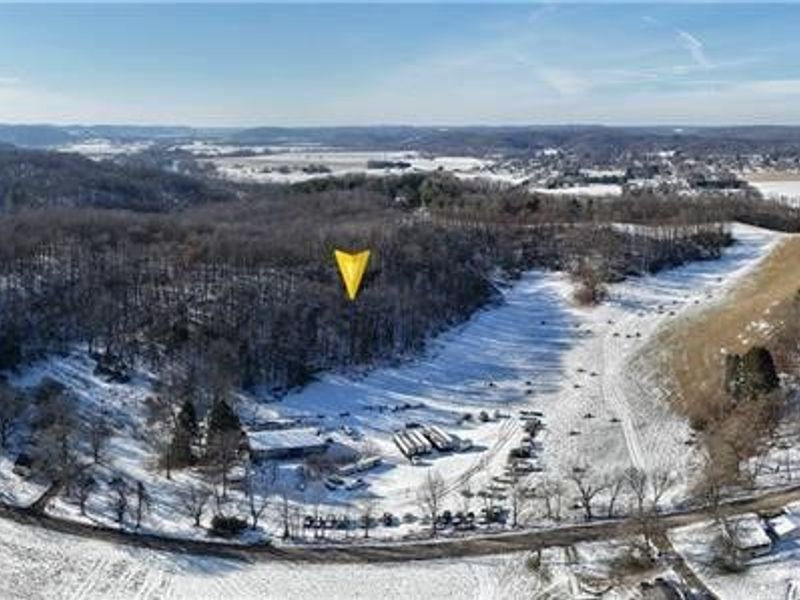 Indian Hill Road SE, Uhrichsville, OH 44683 Photo 3