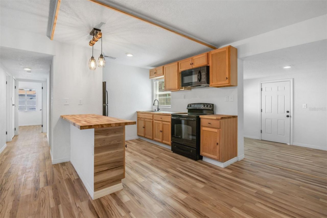 6146 Dahlia Drive, Orlando, FL 32807 Photo
