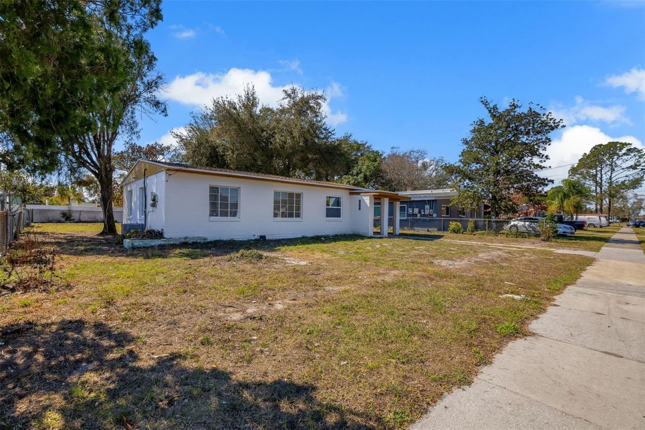 6146 Dahlia Drive, Orlando, FL 32807 Photo