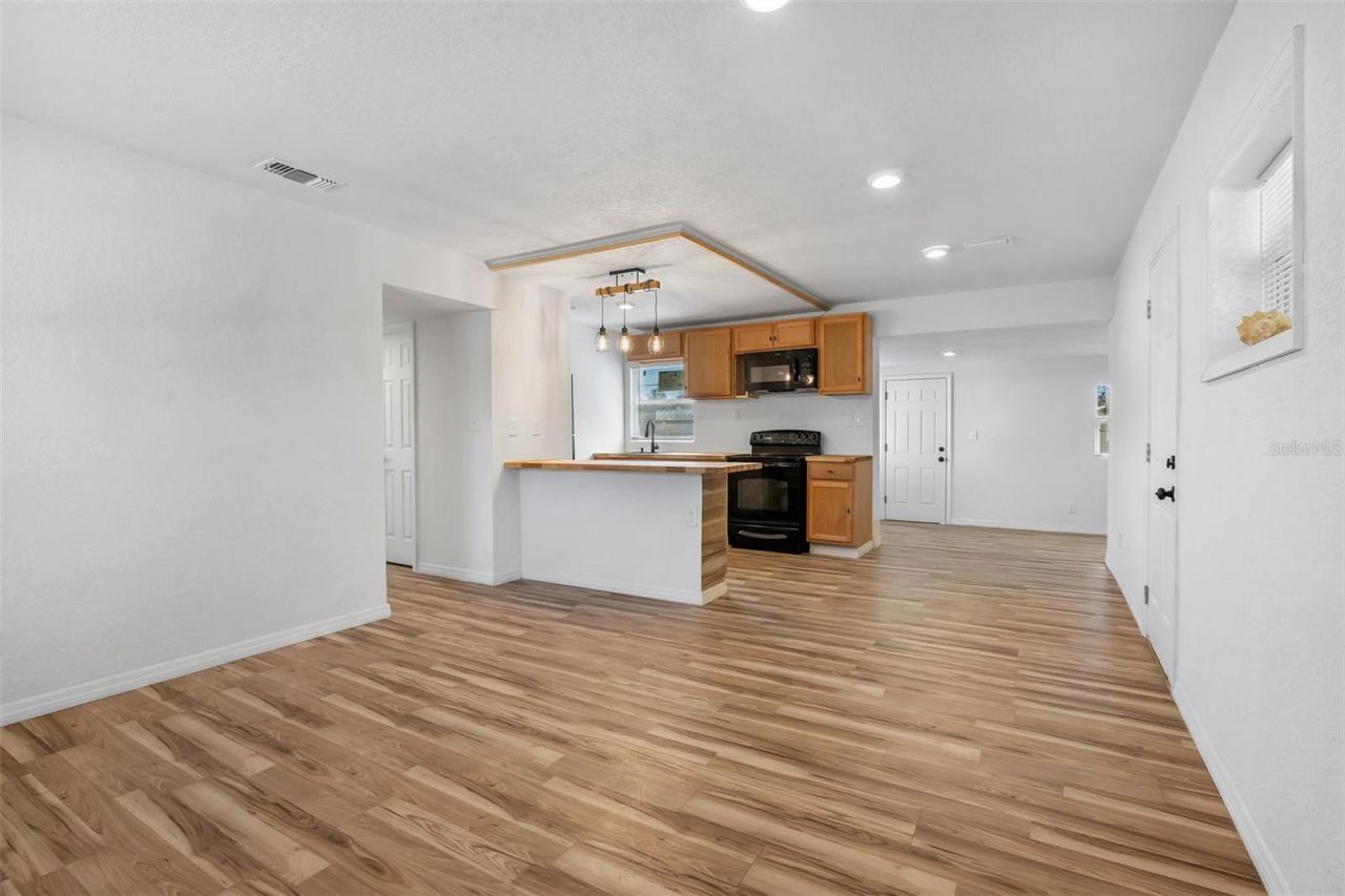 6146 Dahlia Drive, Orlando, FL 32807 Photo