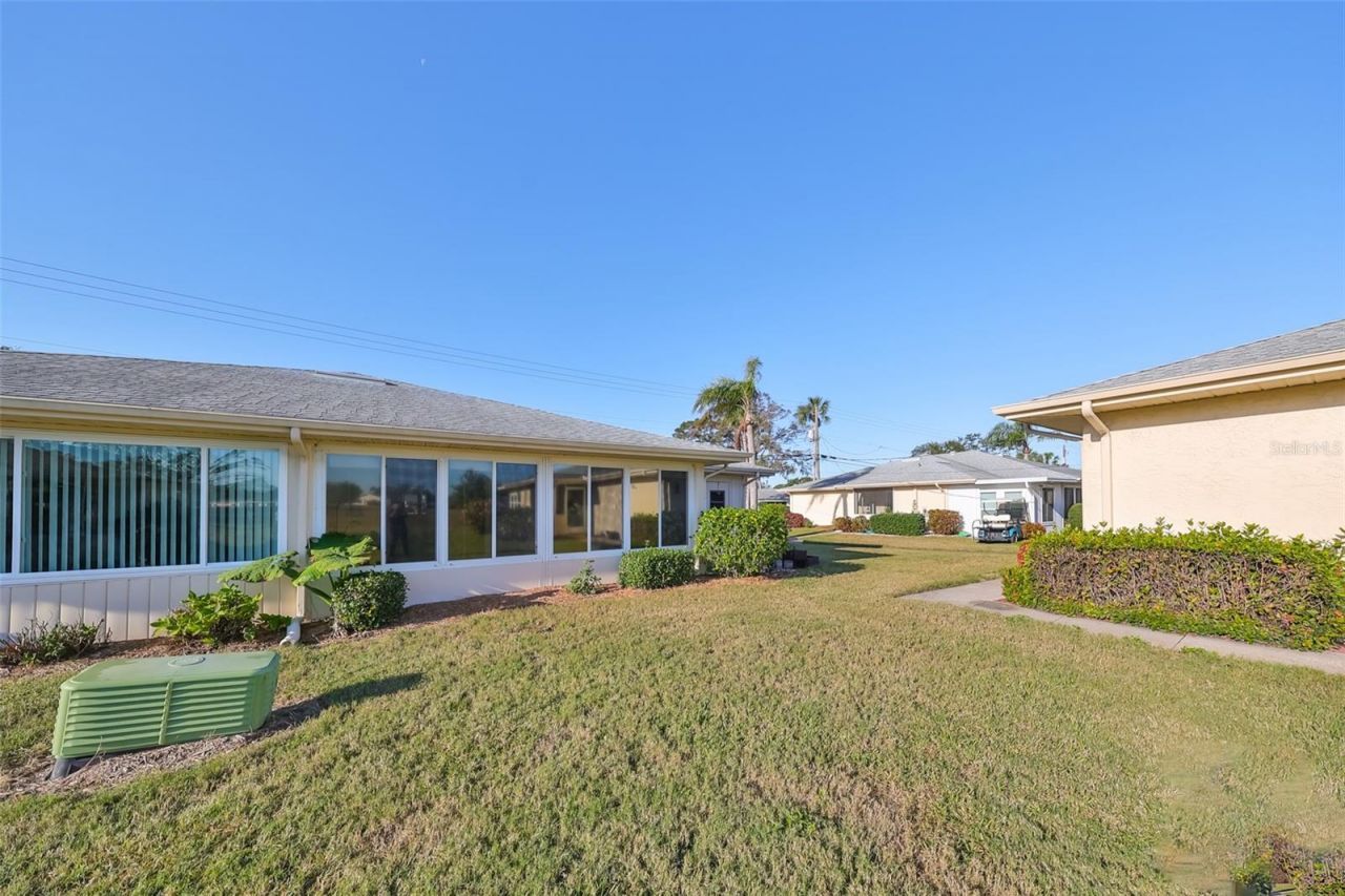 1901 Canterbury Lane , Unit 19, Sun City Center, FL 33573 Photo