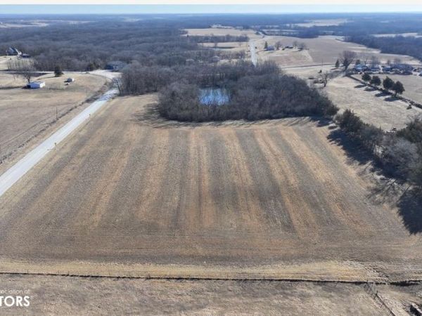 30th Street, Ottumwa, IA 52501
