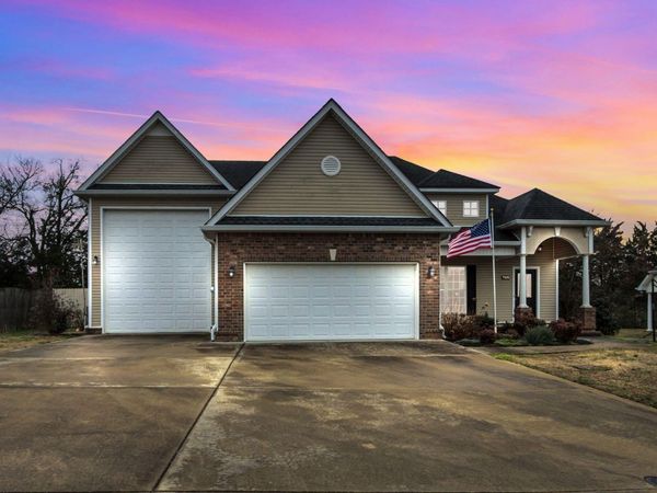 3325 Cornerstone Drive, Murfreesboro, TN 37128