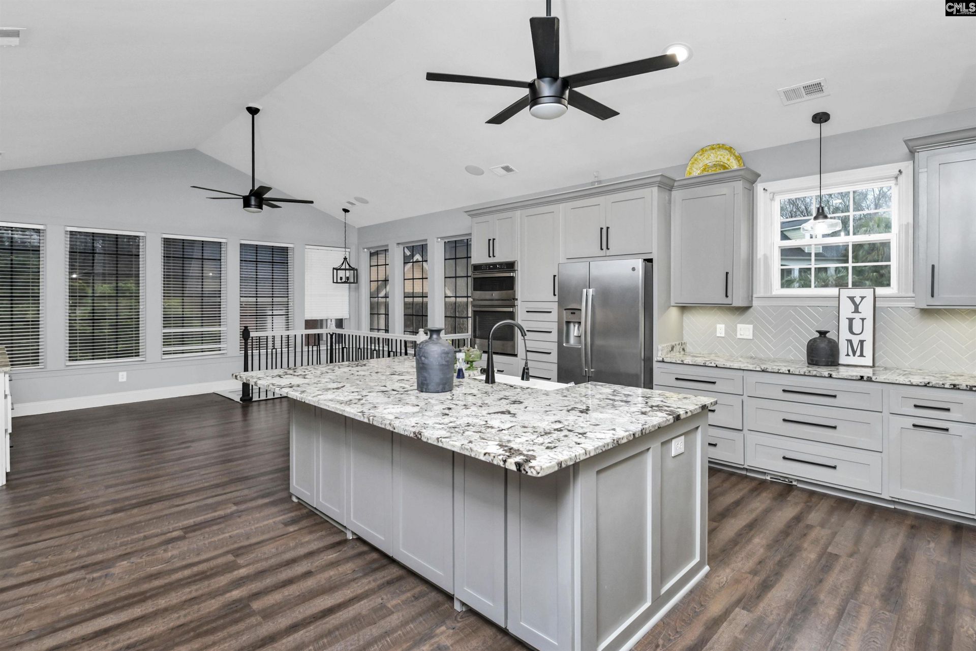 303 Vista Springs Circle Photo 11