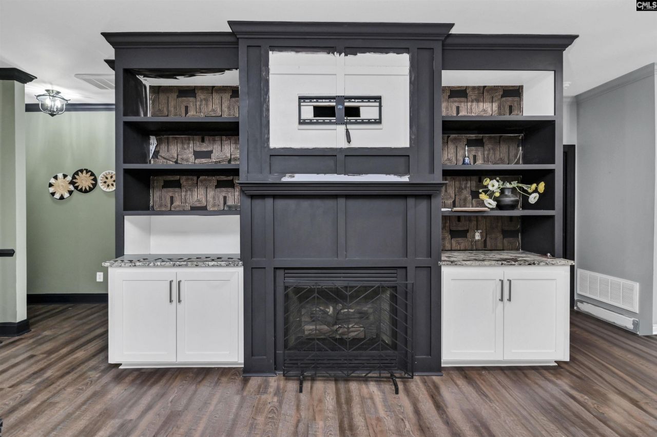 303 Vista Springs Circle Photo 19