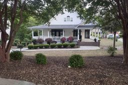 303 Vista Springs Circle photo 4