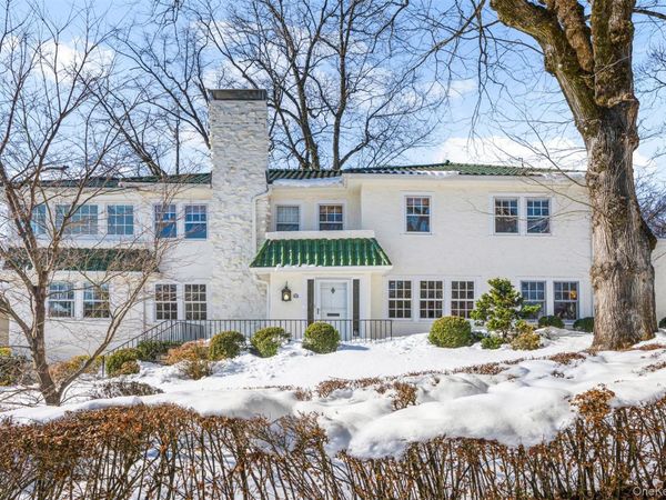 25 Huguenot Drive , Larchmont, NY 10538