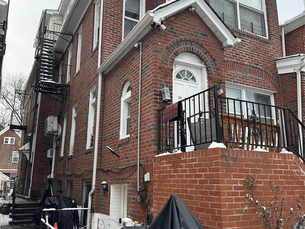 3324 89th Street , Jackson Heights, NY 11372