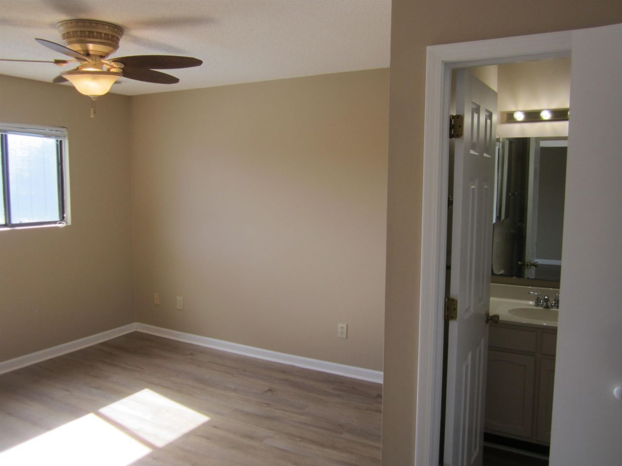 7700 Porcher Dr. Photo 14