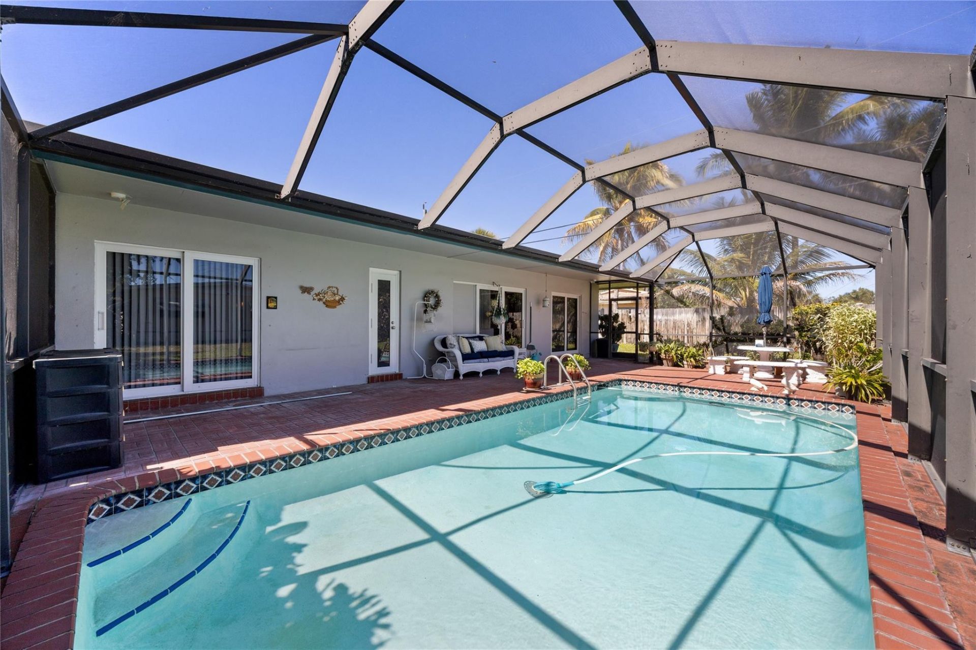 1900 NW 1st Avenue, Pompano Beach, FL 33060 Photo