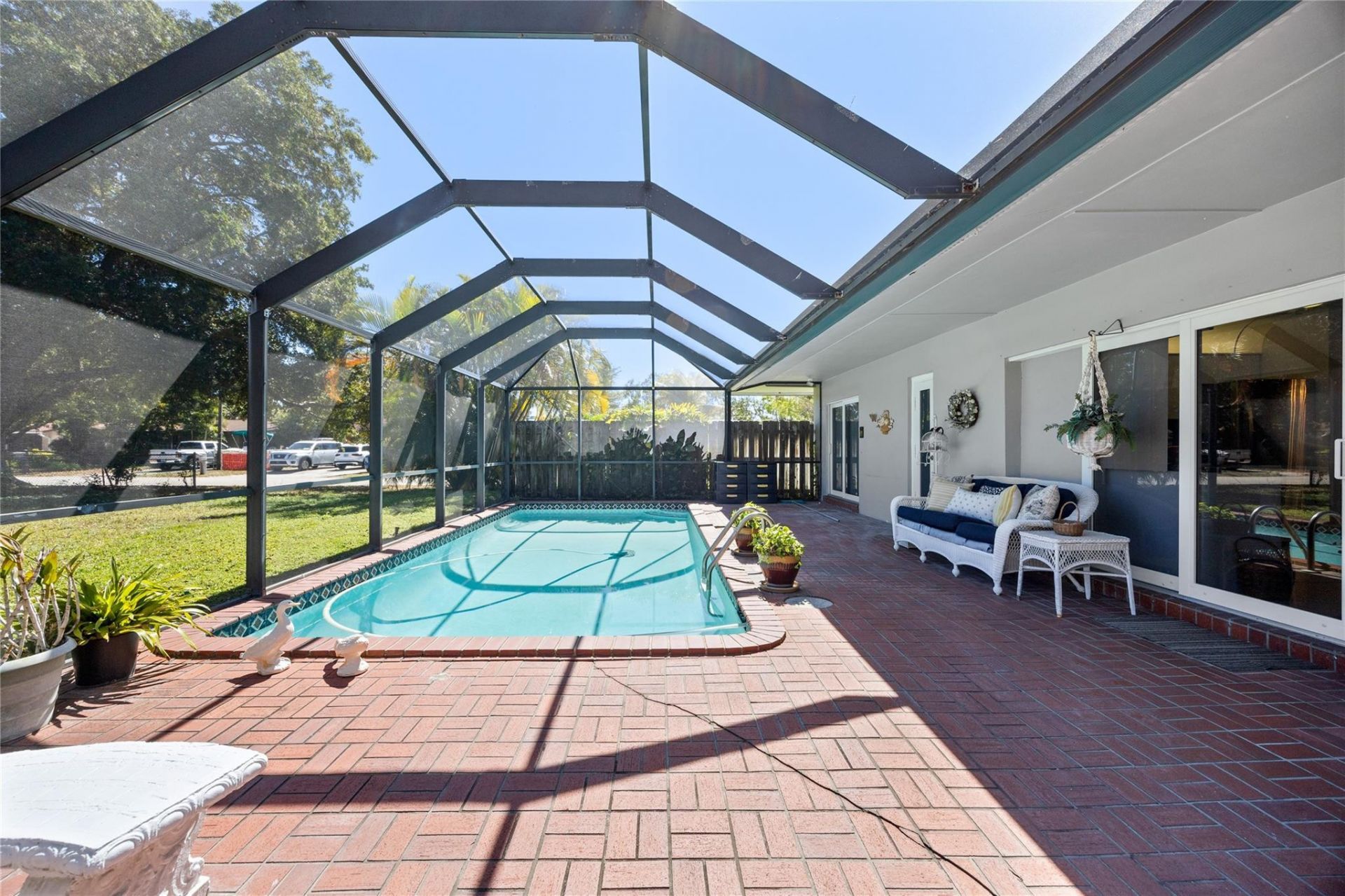 1900 NW 1st Avenue, Pompano Beach, FL 33060 Photo