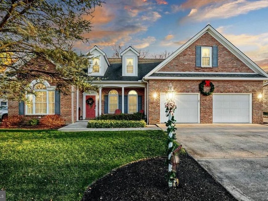 355 Dart Drive, Hanover, PA 17331 Main Photo