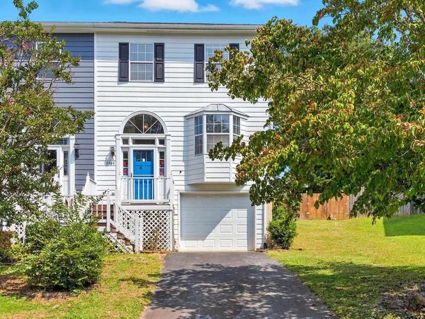 2328 AUSTIN DR, CHARLOTTESVILLE, VA 22911