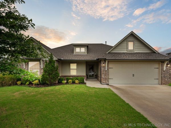 10409 S 228th East Avenue, Broken Arrow, OK 74014