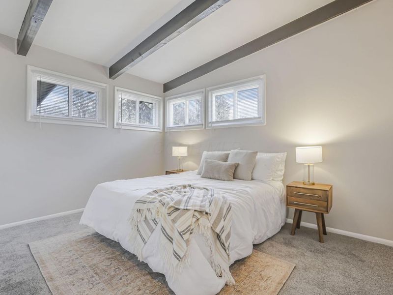 984 Sunbury Road , Columbus, OH 43219 Photo 23